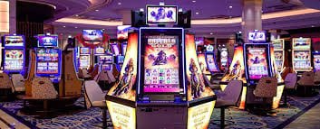 Antarmuka permainan di toto15 menampilkan slot modern dan dealer langsung berkualitas HD